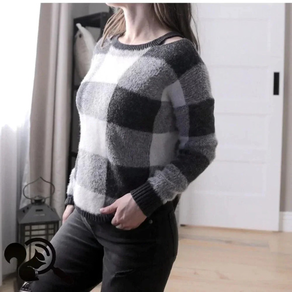 Express Buffalo plaid sweater - Picture 5 of 13